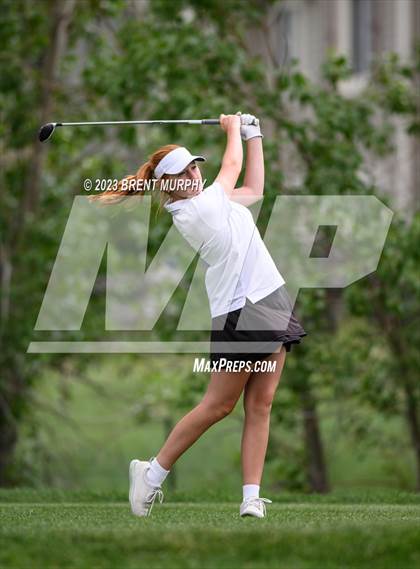 Thumbnail 2 in CHSAA 4A State Championship - Day 1 photogallery.