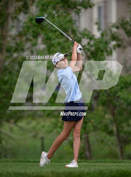 Thumbnail 2 in CHSAA 4A State Championship - Day 1 photogallery.