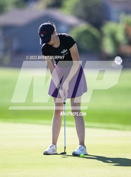 Thumbnail 1 in CHSAA 4A State Championship - Day 1 photogallery.