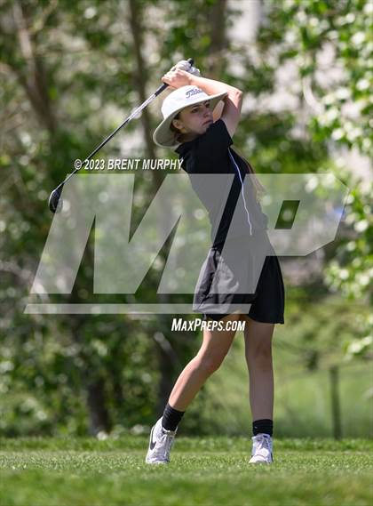 Thumbnail 1 in CHSAA 4A State Championship - Day 1 photogallery.