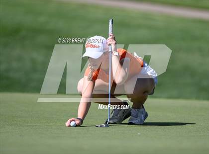 Thumbnail 2 in CHSAA 4A State Championship - Day 1 photogallery.
