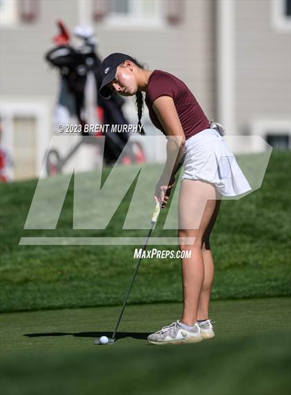 Thumbnail 2 in CHSAA 4A State Championship - Day 1 photogallery.