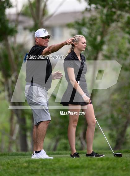 Thumbnail 2 in CHSAA 4A State Championship - Day 1 photogallery.