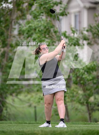Thumbnail 2 in CHSAA 4A State Championship - Day 1 photogallery.