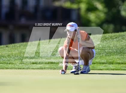 Thumbnail 3 in CHSAA 4A State Championship - Day 1 photogallery.