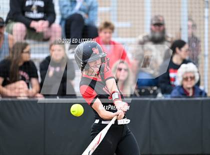 Thumbnail 2 in South Webster vs Dawson-Bryant (OHSAA Division VI District Semifinal) photogallery.
