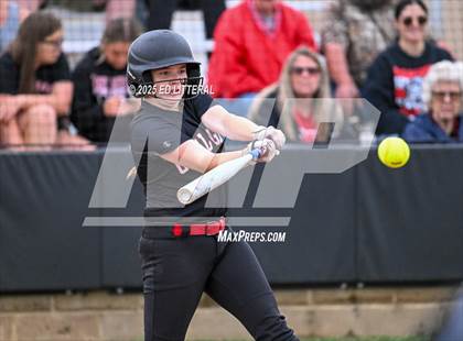 Thumbnail 1 in South Webster vs Dawson-Bryant (OHSAA Division VI District Semifinal) photogallery.