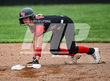Thumbnail 2 in South Webster vs Dawson-Bryant (OHSAA Division VI District Semifinal) photogallery.