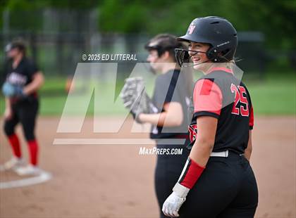 Thumbnail 3 in South Webster vs Dawson-Bryant (OHSAA Division VI District Semifinal) photogallery.