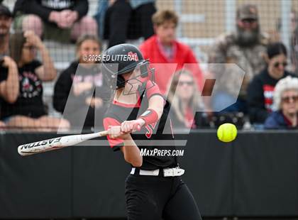 Thumbnail 3 in South Webster vs Dawson-Bryant (OHSAA Division VI District Semifinal) photogallery.