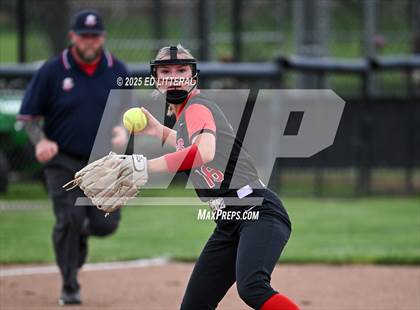 Thumbnail 1 in South Webster vs Dawson-Bryant (OHSAA Division VI District Semifinal) photogallery.