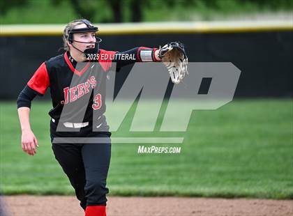 Thumbnail 1 in South Webster vs Dawson-Bryant (OHSAA Division VI District Semifinal) photogallery.