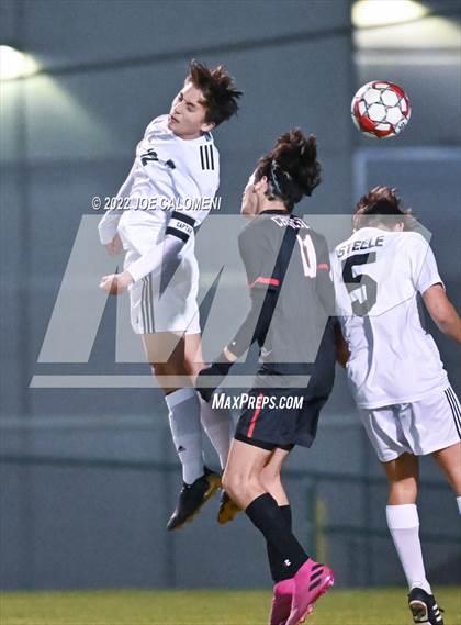 Thumbnail 2 in Churchill vs Steele photogallery.