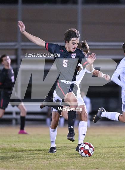 Thumbnail 3 in Churchill vs Steele photogallery.