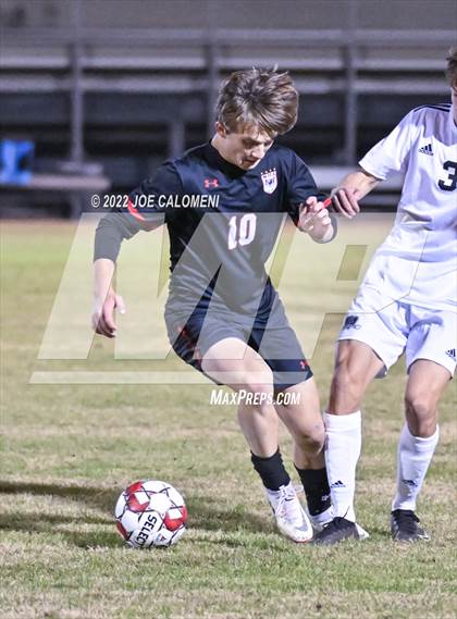 Thumbnail 2 in Churchill vs Steele photogallery.