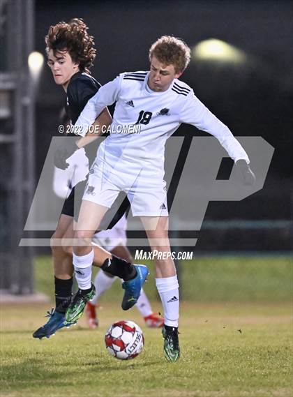 Thumbnail 3 in Churchill vs Steele photogallery.