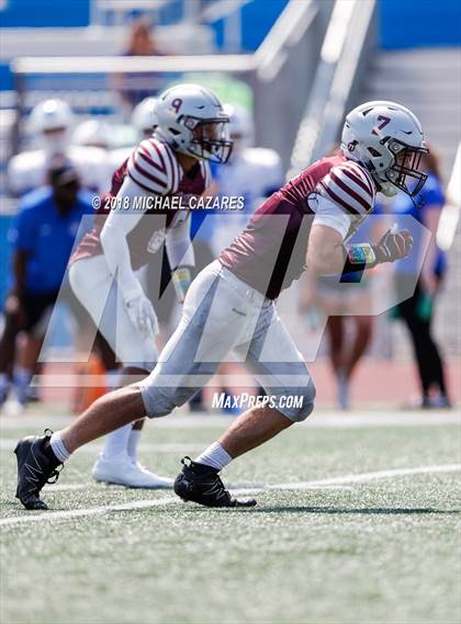 Thumbnail 3 in Kearny vs La Jolla Country Day (SDFNL Kickoff) photogallery.