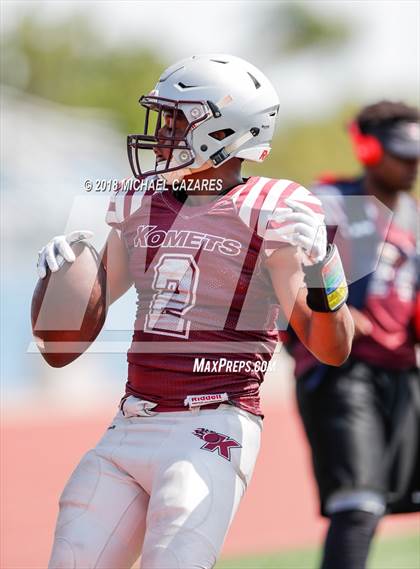 Thumbnail 1 in Kearny vs La Jolla Country Day (SDFNL Kickoff) photogallery.