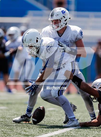 Thumbnail 2 in Kearny vs La Jolla Country Day (SDFNL Kickoff) photogallery.