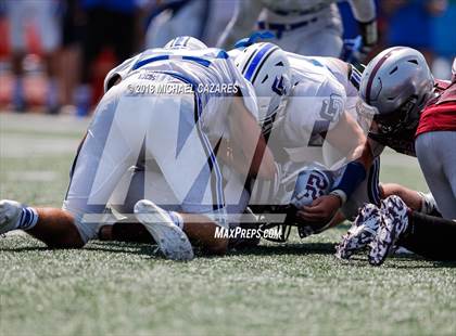 Thumbnail 3 in Kearny vs La Jolla Country Day (SDFNL Kickoff) photogallery.