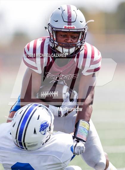 Thumbnail 2 in Kearny vs La Jolla Country Day (SDFNL Kickoff) photogallery.