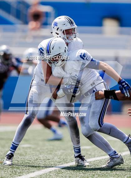 Thumbnail 1 in Kearny vs La Jolla Country Day (SDFNL Kickoff) photogallery.