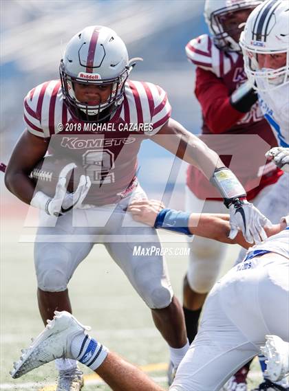 Thumbnail 2 in Kearny vs La Jolla Country Day (SDFNL Kickoff) photogallery.