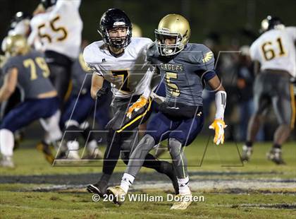 Thumbnail 1 in Independence vs Hendersonville (TSSAA 5A Second Round) photogallery.