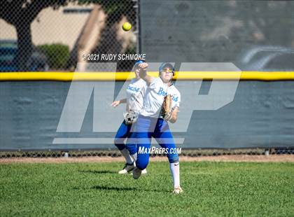 Thumbnail 3 in Rancho Bernardo @ Mission Hills photogallery.