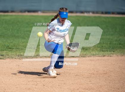 Thumbnail 2 in Rancho Bernardo @ Mission Hills photogallery.