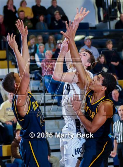 Thumbnail 1 in Battle @ Helias photogallery.