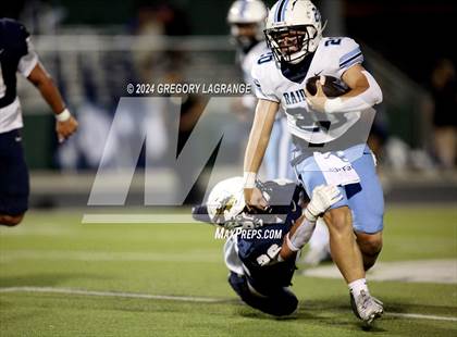 Thumbnail 3 in Bell vs Keller photogallery.