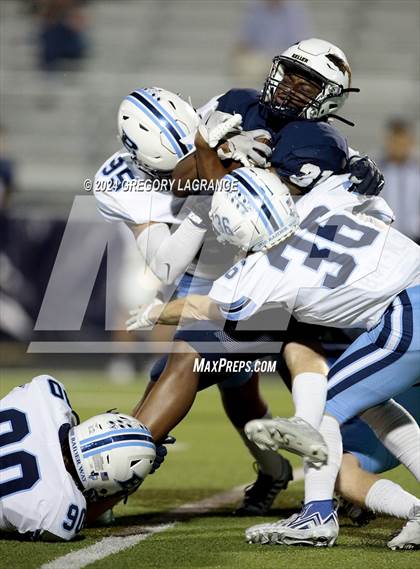 Thumbnail 1 in Bell vs Keller photogallery.