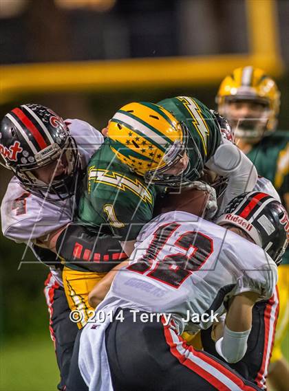 Thumbnail 3 in Edison vs. Hart photogallery.
