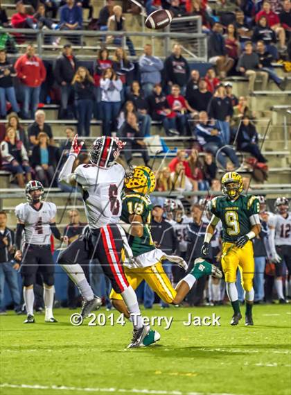 Thumbnail 1 in Edison vs. Hart photogallery.