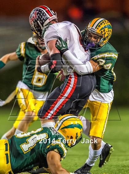 Thumbnail 3 in Edison vs. Hart photogallery.