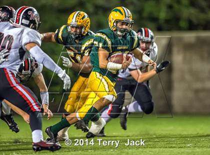 Thumbnail 2 in Edison vs. Hart photogallery.