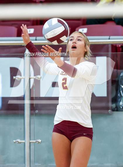 Thumbnail 3 in Collinsville vs. Pilot Point (Hwy 75 Volleyfest) photogallery.