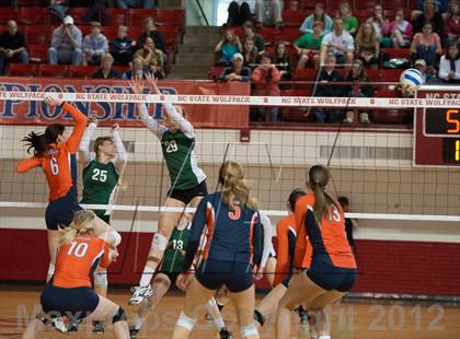 Thumbnail 2 in Carson vs. Cardinal Gibbons (NCHSAA 3A Final) photogallery.