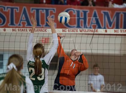 Thumbnail 1 in Carson vs. Cardinal Gibbons (NCHSAA 3A Final) photogallery.