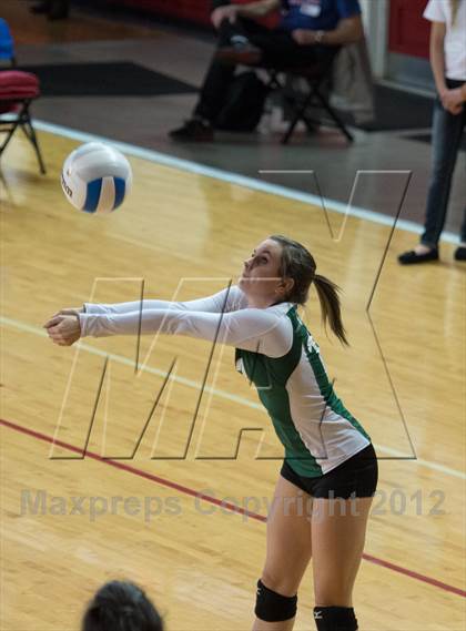 Thumbnail 3 in Carson vs. Cardinal Gibbons (NCHSAA 3A Final) photogallery.
