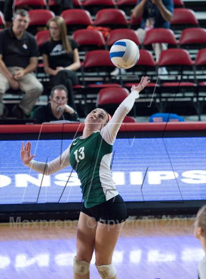 Thumbnail 1 in Carson vs. Cardinal Gibbons (NCHSAA 3A Final) photogallery.