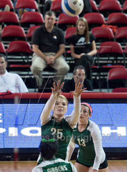 Thumbnail 2 in Carson vs. Cardinal Gibbons (NCHSAA 3A Final) photogallery.
