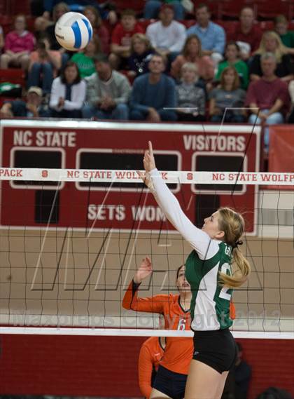 Thumbnail 3 in Carson vs. Cardinal Gibbons (NCHSAA 3A Final) photogallery.