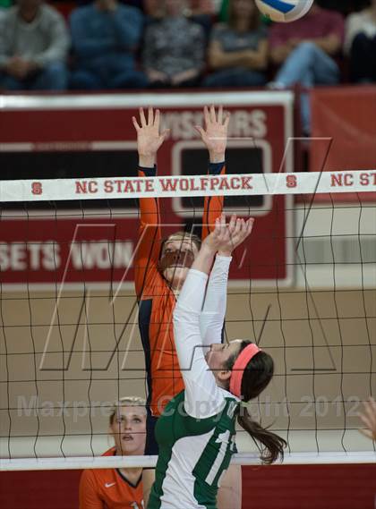 Thumbnail 3 in Carson vs. Cardinal Gibbons (NCHSAA 3A Final) photogallery.