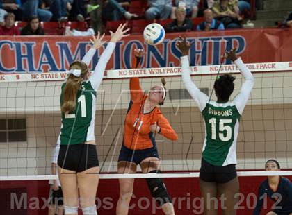 Thumbnail 2 in Carson vs. Cardinal Gibbons (NCHSAA 3A Final) photogallery.