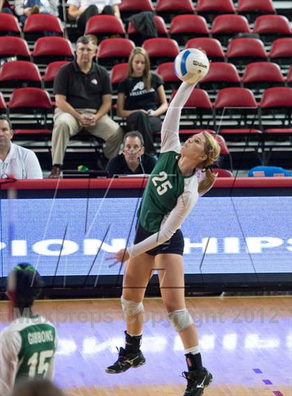 Thumbnail 2 in Carson vs. Cardinal Gibbons (NCHSAA 3A Final) photogallery.