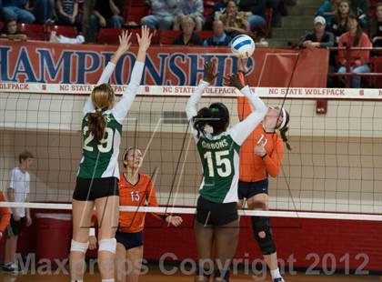 Thumbnail 3 in Carson vs. Cardinal Gibbons (NCHSAA 3A Final) photogallery.