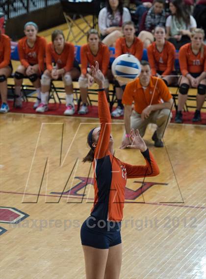 Thumbnail 3 in Carson vs. Cardinal Gibbons (NCHSAA 3A Final) photogallery.