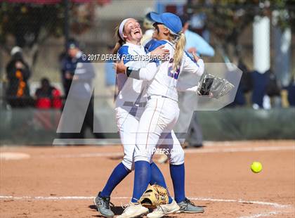 Thumbnail 3 in Legacy vs Legend (CHSAA 5A Semifinal) photogallery.